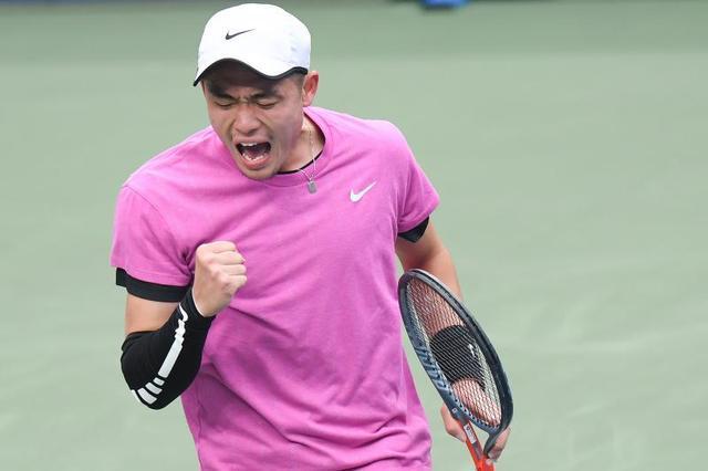 焦点战中却 焦点战中却