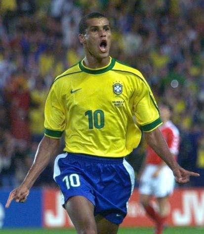 部合同到期 部合同到期