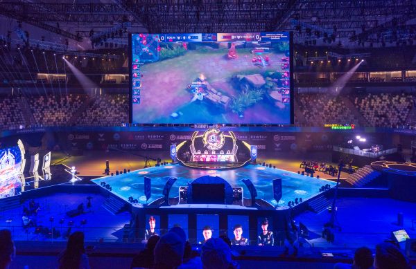 的期待与热 的期待与热