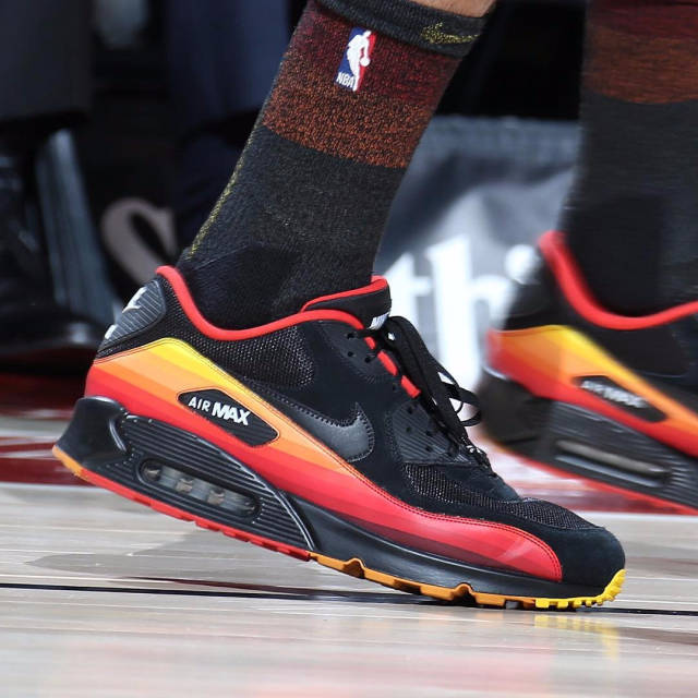 缺少三角支 缺少三角支